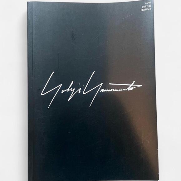 Yohji Yamamoto A/W 2022-23 Homme collections lookbook - Picture 1 of 2